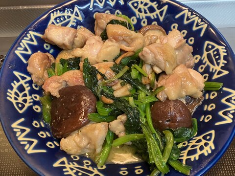 鶏肉とほうれん草と椎茸のガーリックバター醤油^_^